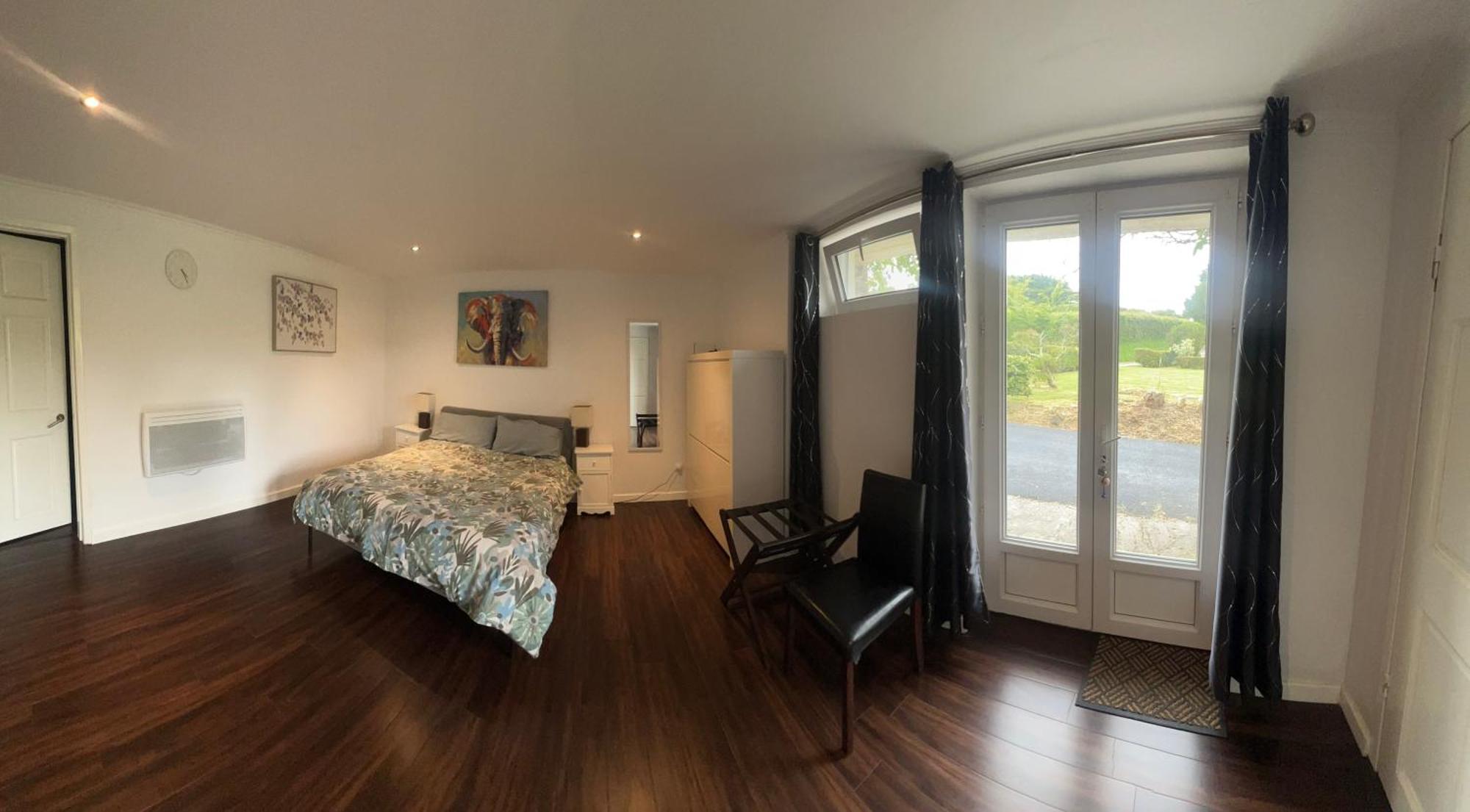 Bed and Breakfast Chez Thomas 7 Route Du Monde Ancien Saint-Georges-D'Aunay Екстер'єр фото